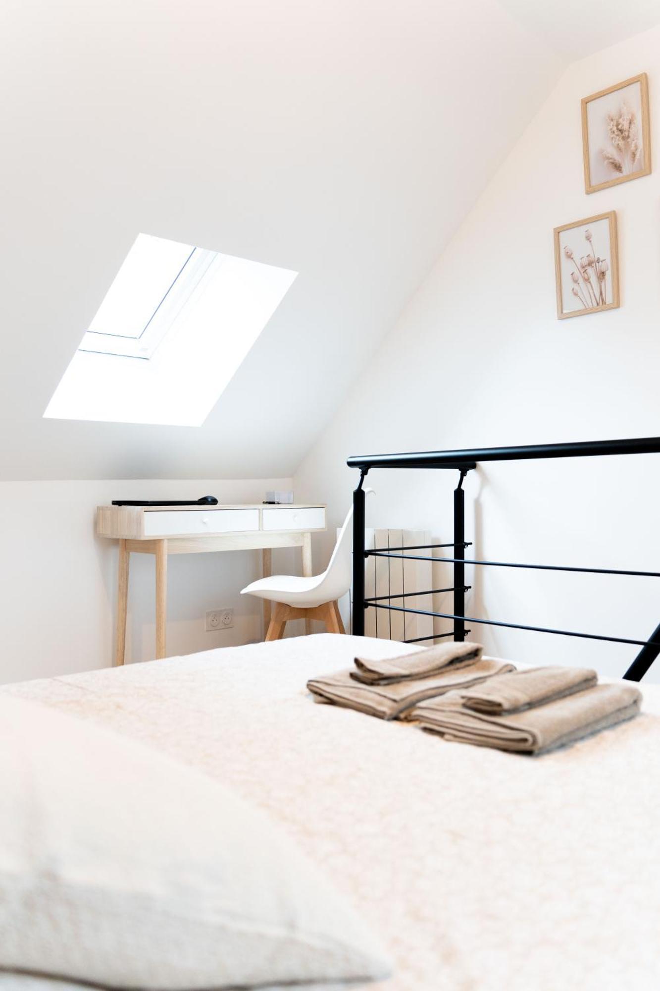 Maison Cosy Centre Gare Амиен Екстериор снимка
